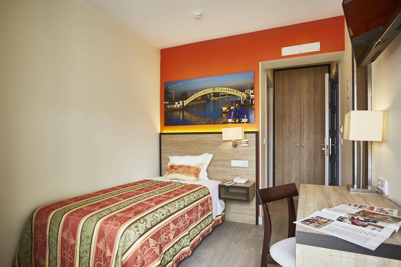 Quarto Individual